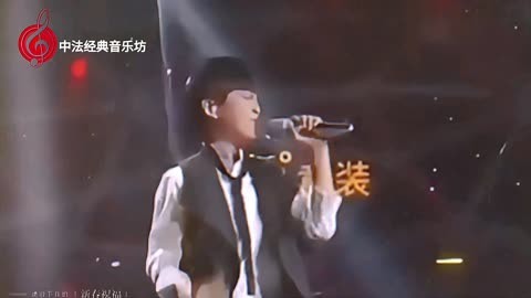 鲍威尔表态消除加息疑虑 贵金属短线小幅反弹