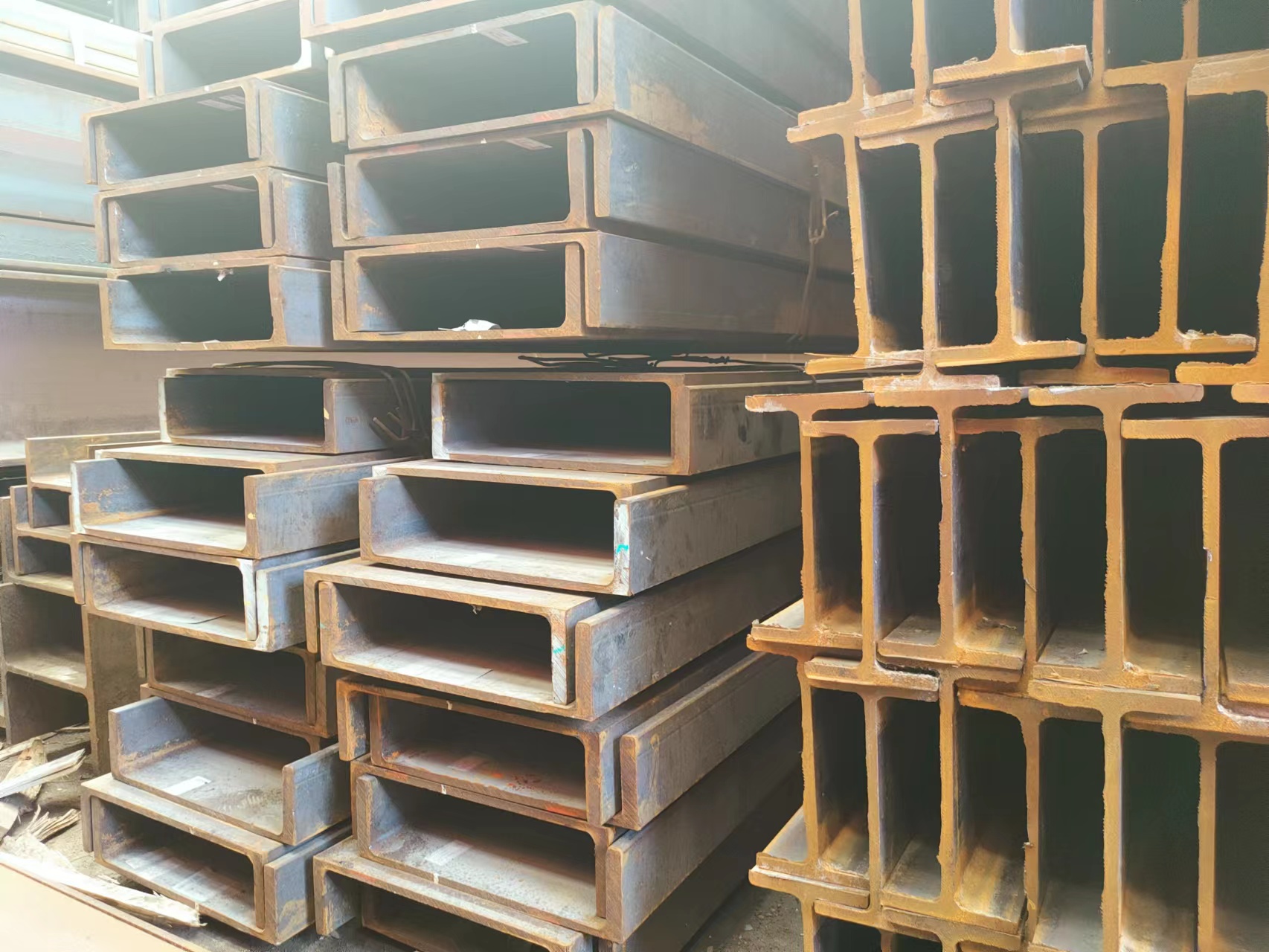 2025年2月13日今日上海欧标槽钢价格最新行情走势